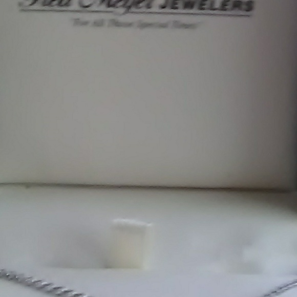 Necklace - Picture 2 of 2